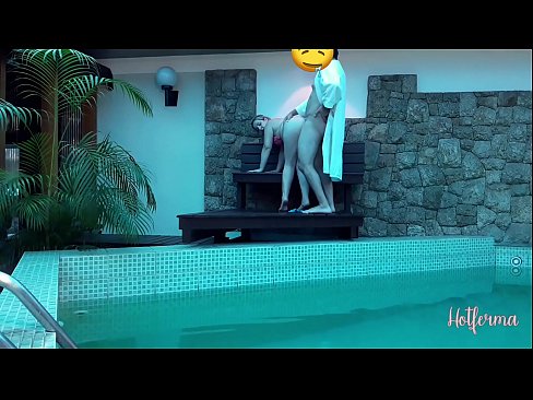 ❤️ Boss invita a cameriera à a piscina, ma ùn pudia resiste à un caldu ❌ Porno à co.moresexmovies.ru ❌️❤